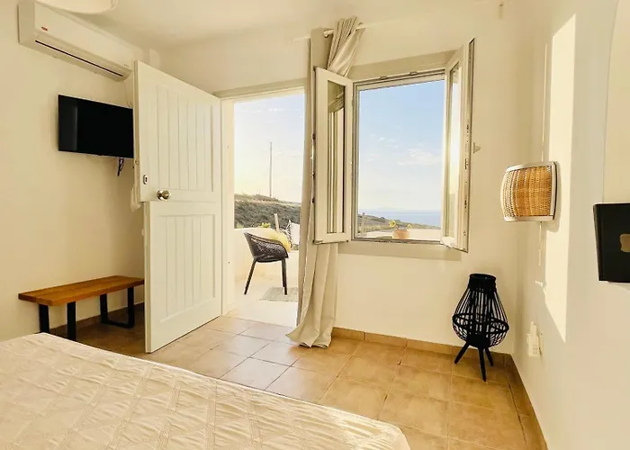 Akrolithos Διαμέρισμα *